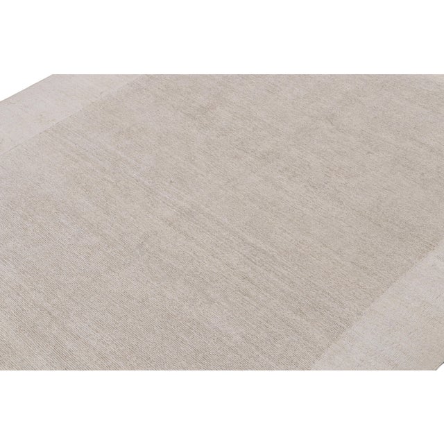 Contemporary Rug & Kilim’s Contemporary Hemp Rug in Beige and Off-White Tones For Sale - Image 3 of 7