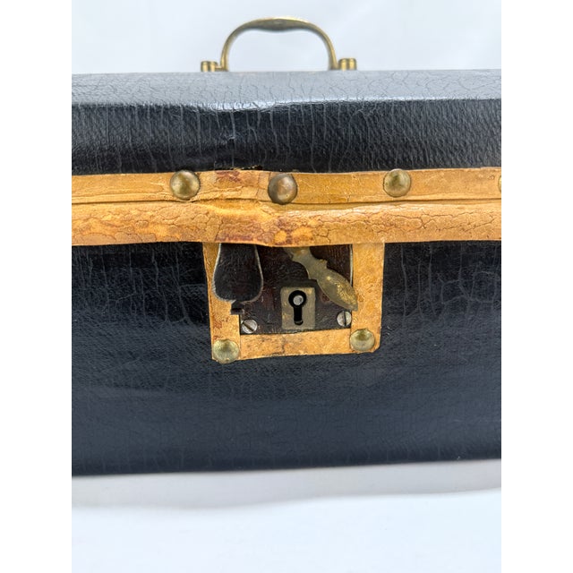 Black C. 1850 American Domed Leather Document or Valise Box, - Worcester County For Sale - Image 8 of 10