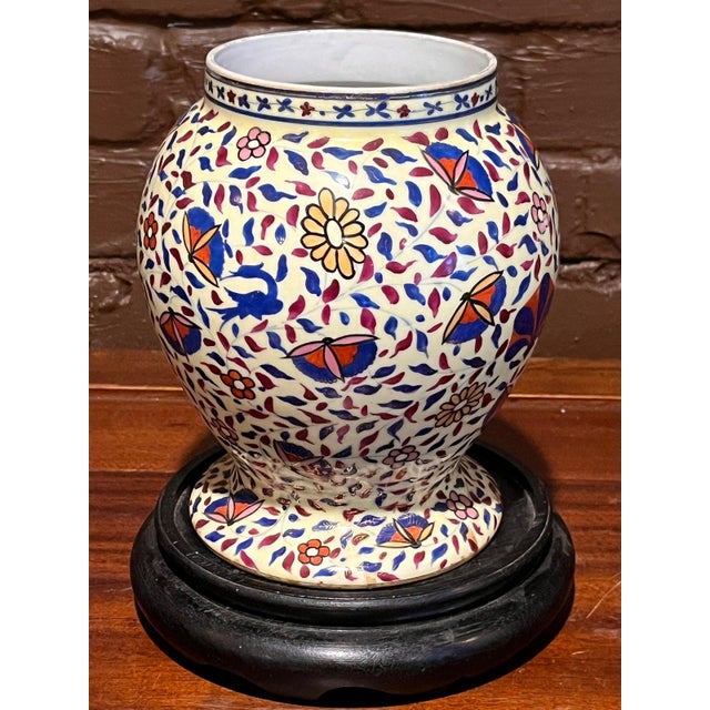 Contemporary Vintage Benjarong Thai Porcelain Vase Floral Butterfly Enamel Base 8" H For Sale - Image 3 of 6