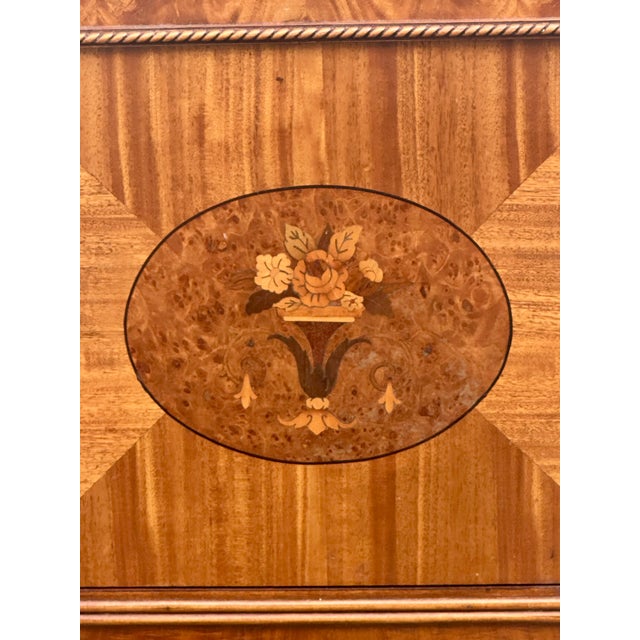 Wood Satinwood Side / Drink Table Decorated With Inlays , France Circa 1930 For Sale - Image 7 of 13