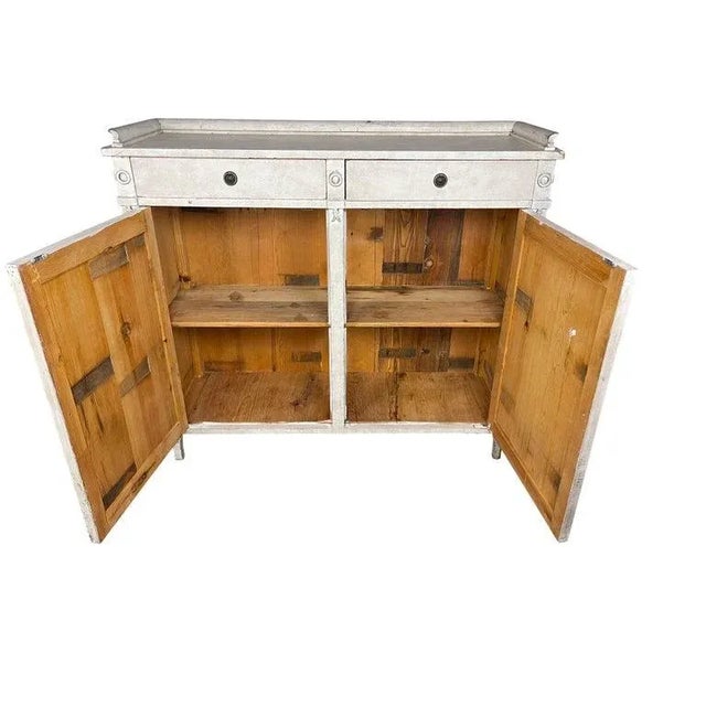 19th Century Swedish Gustavian Lime Washed Buffet/Server For Sale In Boston - Image 6 of 13