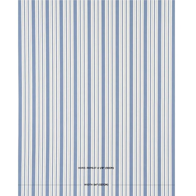 A fresh take on a traditional awning stripe, this versatile pattern by Mark D. Sikes has perfect proportions and classic...