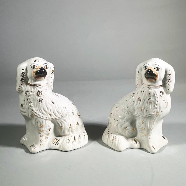 Antique 19th Century English Victorian Staffordshire Pottery Spaniel Dogs - A Pair For Sale - Image 11 of 11
