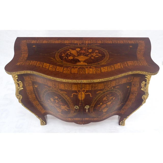 Very Fine Large Bombe Brass Mount Inlay Italian Console Dresser MINT For Sale - Image 15 of 17
