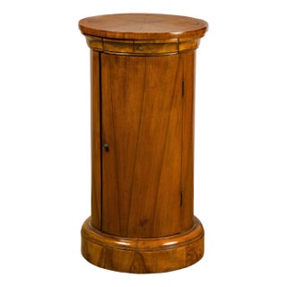 Italian 19th Century Walnut Drum Table with Single Door and Bookmatched Top For Sale