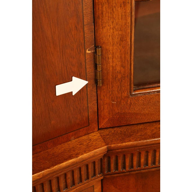 Traditional Baker Georgian Style Mahogany Bowfront China Cabinet For Sale - Image 3 of 18
