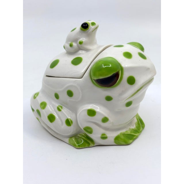 Vintage 1970s Hollywood Regency frog statue with lid. Can add little trinkets inside. Marked undersideSchmid design. Great...