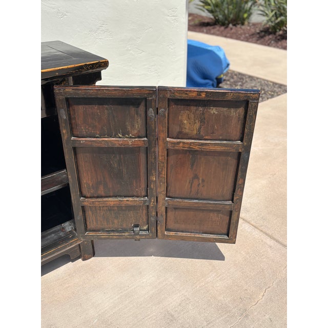 Vintage Chinese Black Lacquer Chinoiserie Sideboard W/ Hand-Painted Gilt Decoration For Sale - Image 10 of 15