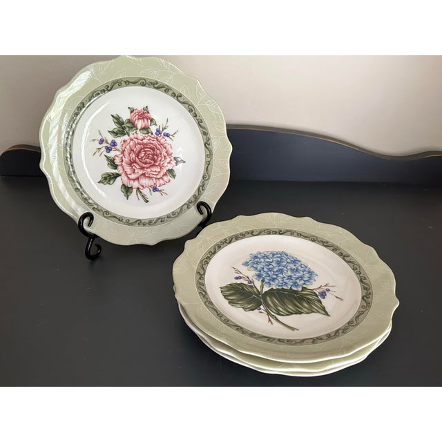 Early 21st Century Sage Green With Flowers “Vintage Garden” Plates- Set of 4 For Sale In Orlando - Image 6 of 12