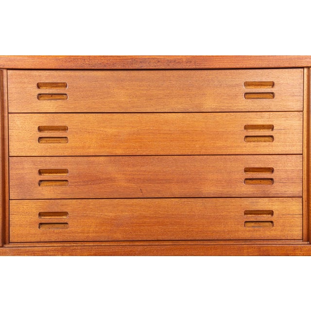 Black Long Danish Sideboard in Teak and Oak and Leatherette by Arne Hovmand-Olsen, 1960 For Sale - Image 8 of 18