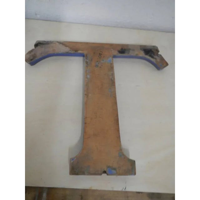 Lowercase Letter T in tTrracotta, 1940 For Sale - Image 4 of 8