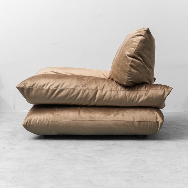 Vintage Lounge Chairs in Brown Velvet, 1970s, Set of 2 For Sale - Image 3 of 10