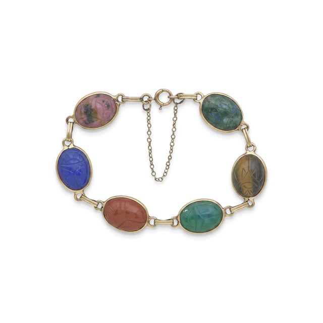 Mid-Century Modern 1960s 14k Yellow Gold Multi-Gemstone Intaglio Link Bracelet For Sale - Image 3 of 10
