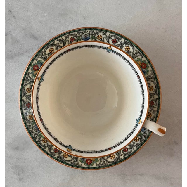 Cream Vintage Royal Worcester 'Chantilly' Pattern Coffee/Tea Cups & Saucers - Set of 5 For Sale - Image 8 of 12