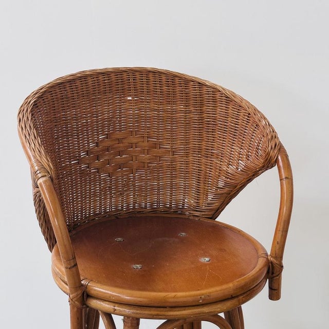 Swivel Rattan Bar Stools, France, 1970s, Set of 2 For Sale - Image 9 of 13