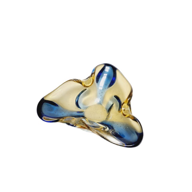 Czechoslovakian Vase by Hanna Machanovska for Mstisov Glassworks, 1960s For Sale - Image 6 of 11