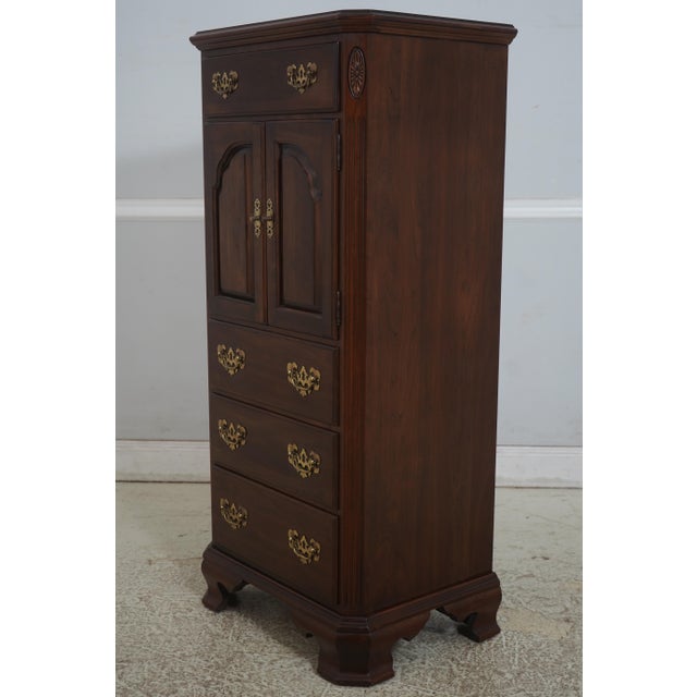 Age: C.1976 Details: Georgian Court Collection Finish no.225 Adjustable Shelves Bracket Feet High Quality Construction...