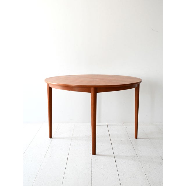 1960s Scandinavian Round Extendable Teak Table, 1960s For Sale - Image 5 of 9