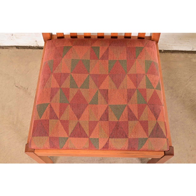 Wood Stickley Mission Arts & Crafts Cherry Wood Side Chairs or Dining Chairs in the Manner of Frank Lloyd Wright, Pair For Sale - Image 7 of 14