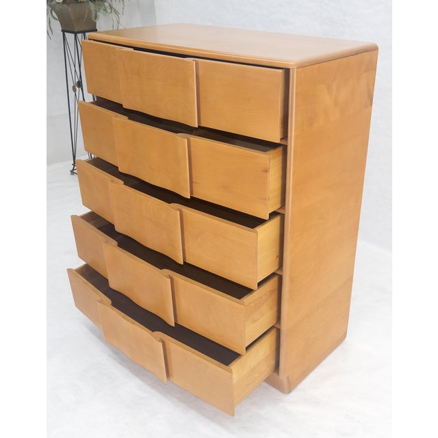 Heywood-Wakefield Solid Birch Blond Haywood- Wakefield 5 Drawers Chest of Drawers Dresser MINT! For Sale - Image 4 of 14