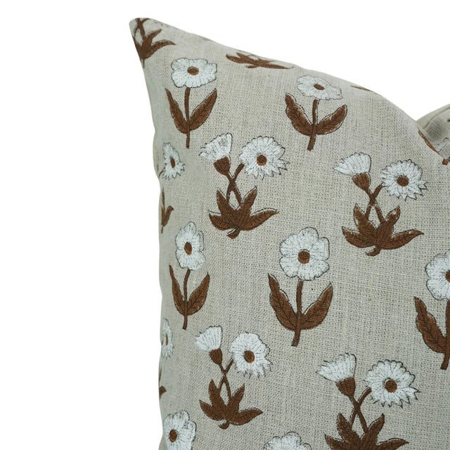 Premium Thick Linen Cushion Cover Floral Design 24x24 Inch- Kirti For Sale - Image 4 of 4