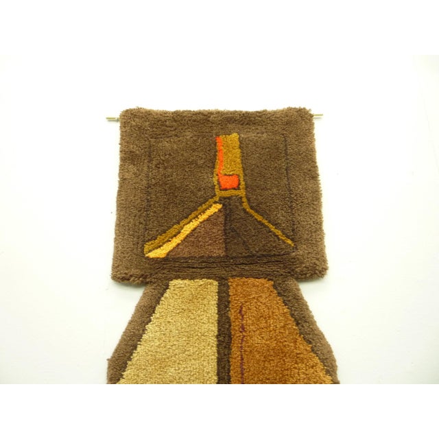 Pop Art Tapestry Rug by Ewald Kröner for Hackhausen Castle, 1970s For Sale - Image 4 of 10