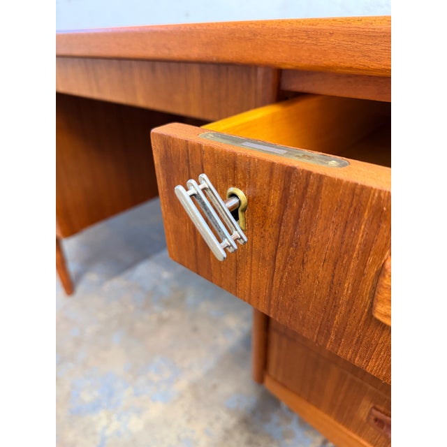 Danish Teak Mid Century Modern 8 Drawer Executive Desk With Bookshelf Back, 1950s For Sale - Image 9 of 9