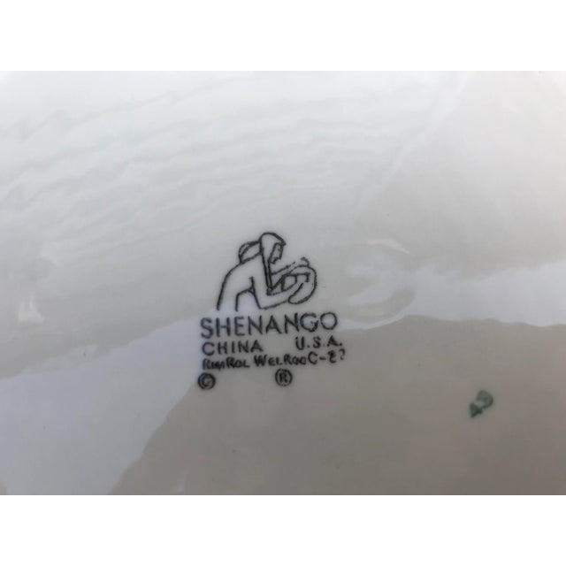 Vintage Shenango Children’s Bowl With the Fabled Three Little Pigs For Sale - Image 4 of 8