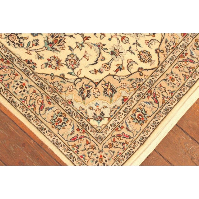 Textile Middle Eastern Hand-Knotted Wool Rug with Floral Pattern For Sale - Image 7 of 11
