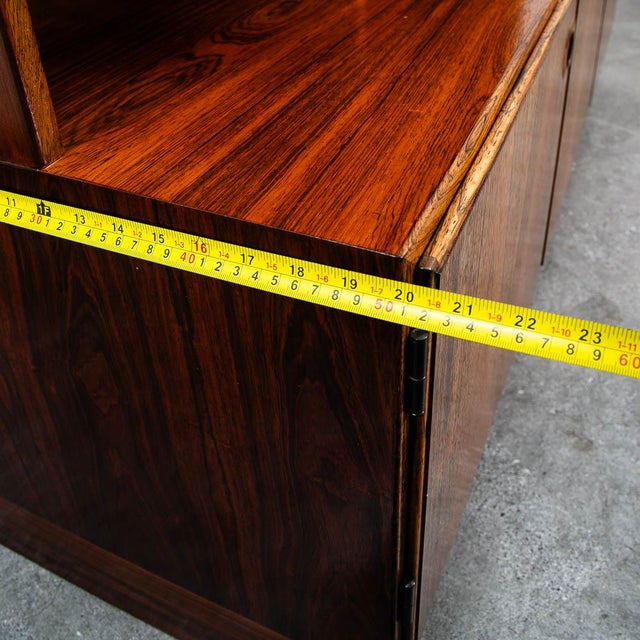 Mid Century Danish Modern Cabinet Brazilian Rosewood Bookshelf Poul Hundevad, Attributed For Sale - Image 10 of 10