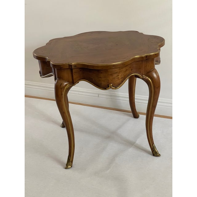 Heritage Furniture 1970s Vintage Heritage Festooned Coffee Table For Sale - Image 4 of 7