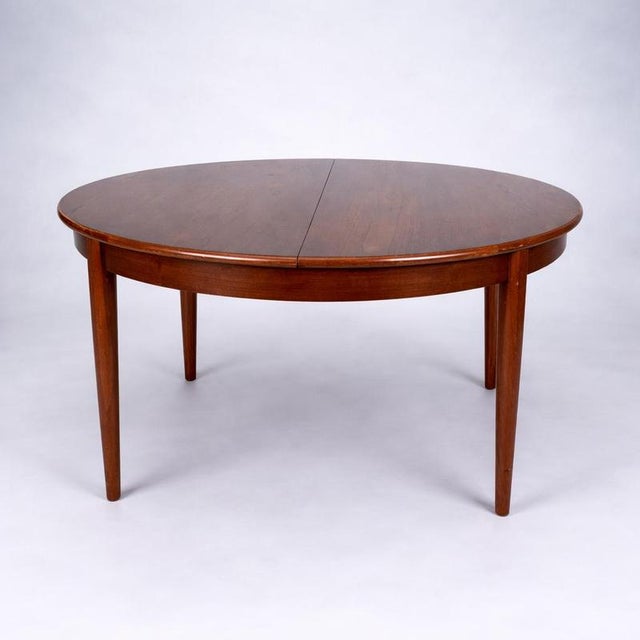 Mid-Century Extending Teak Dining Table Round to Oval Butterfly Leaf Table from Elliotts of Newbury, 1960s For Sale - Image 3 of 11