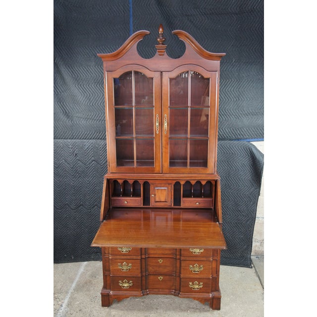 1970s Pennsylvania House English Chippendale Cherry Secretary Writing Desk Bookcase For Sale - Image 6 of 15