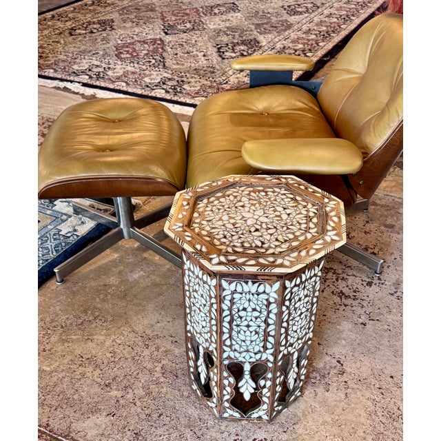 Mid 19th Century Antique Mid-19th Century Mother-of-Pearl Inlaid Octagonal Side Table For Sale - Image 5 of 7