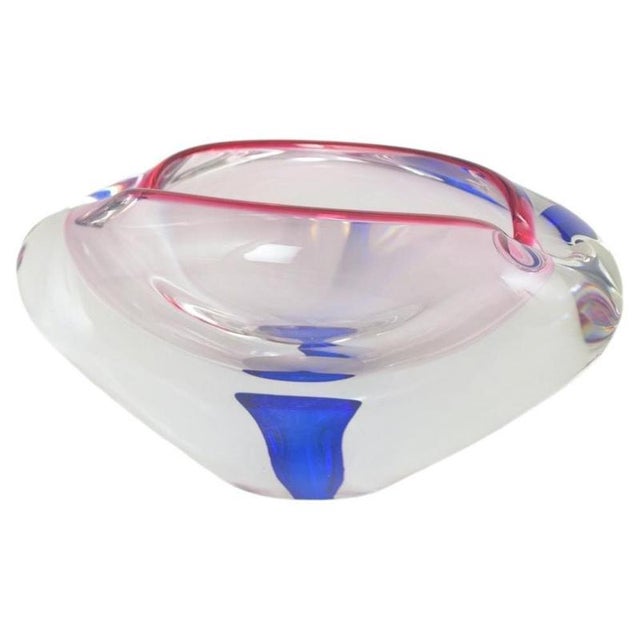 1960s Organic-Shaped Murano Sommerso Art Glass Bowl, 1960s For Sale - Image 5 of 5