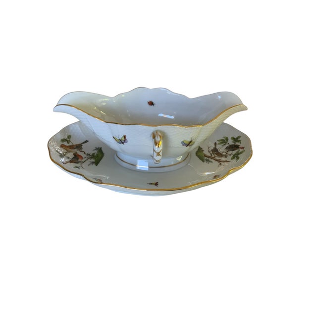 Ceramic Herand Rothschild Bird Large Attached Gravy Boat Server Porcelain 222/Ro Made in Hungary For Sale - Image 7 of 7