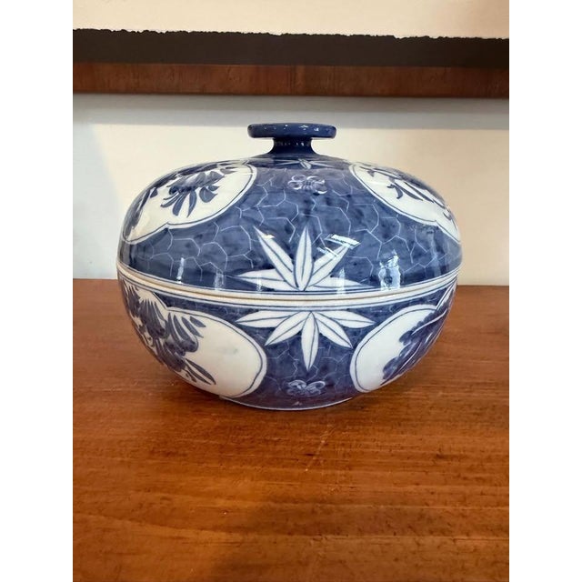 Blue Maitland Smith Large Chinoiserie Blue & White Porcelain Centerpiece Bowl With Lid For Sale - Image 8 of 10