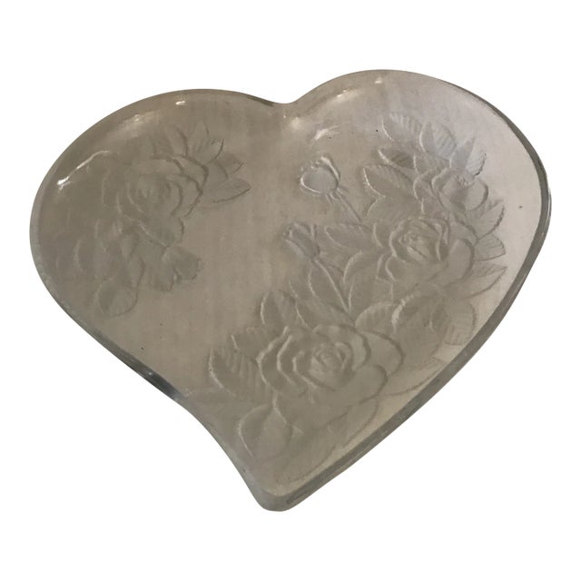 1980s Mikasa Heart Shaped Platter With Frosted Poinsettas For Sale