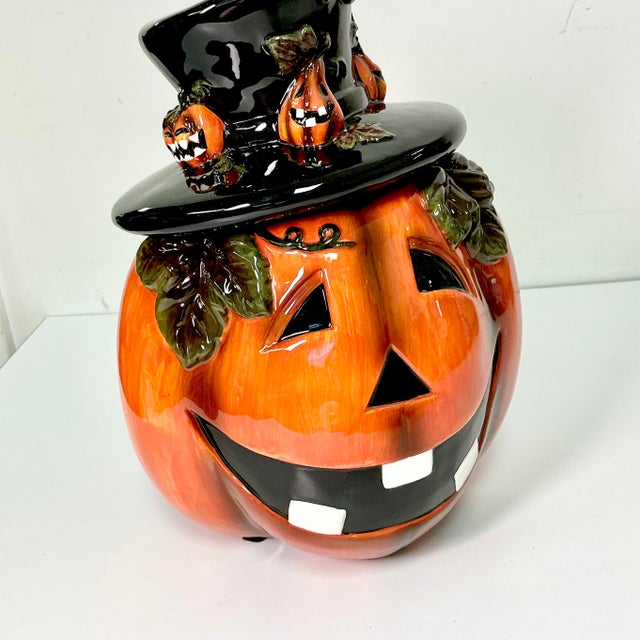 1990s Vintage Americana Boho Chic Halloween Jack-O-Lantern Ceramic Cookie Jar For Sale - Image 12 of 13