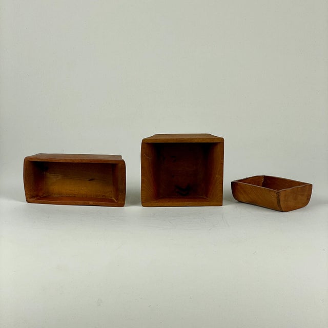 1980s Set of 3 Miniature Teak Wood Bowls/Boxes - Accent Pieces For Sale - Image 5 of 10