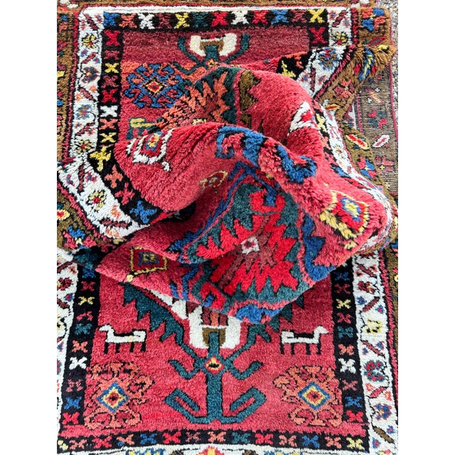 Antique Heriz Runner Rug in Wool, 1890s For Sale - Image 17 of 18