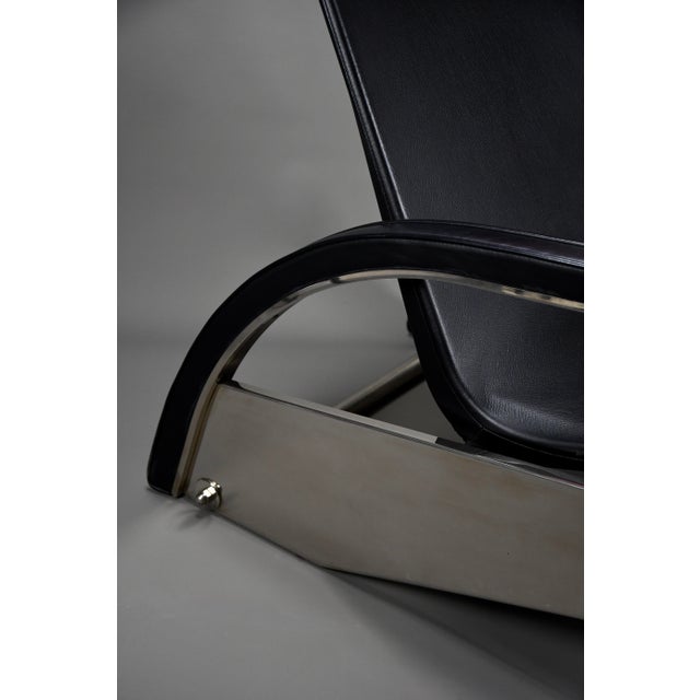 Jean Prouvé Set of Grand Repos Lounge Chair and Ottoman by Jean Prouvé for Tecta, 1980s For Sale - Image 4 of 16