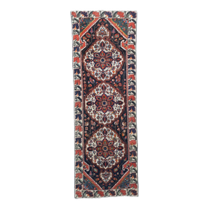 Fine Antique Persian Bakhtiari Rug 3’4” X 9’11”
