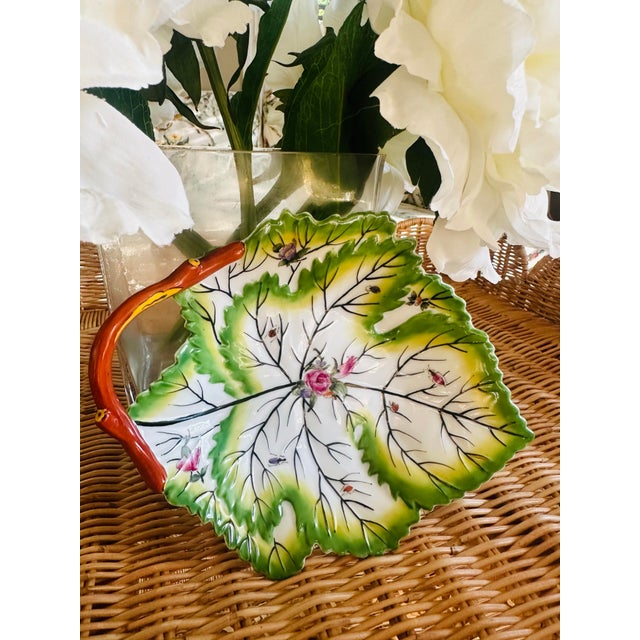 Such a pretty plate, this Chelsea House piece is lovely to display or to use!