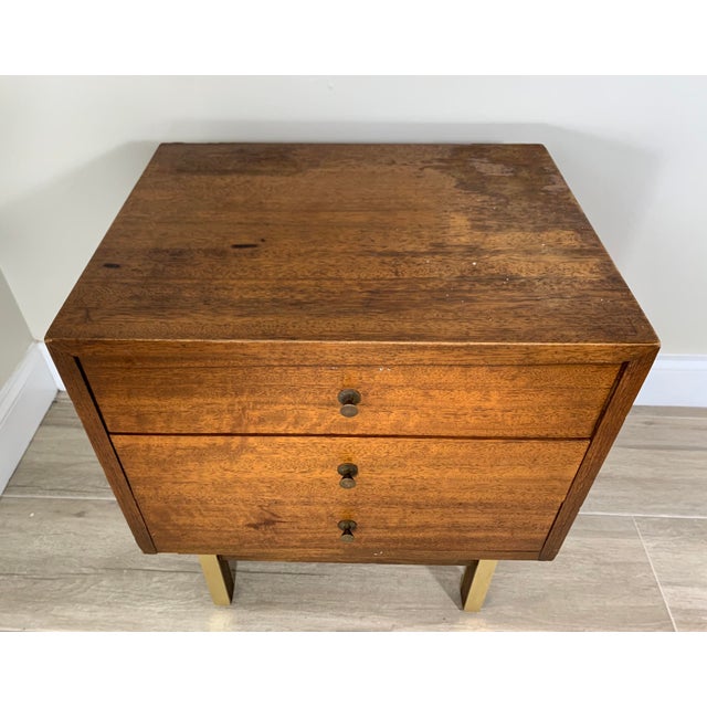 Brown 1970s American of Martinsville Single Nightstand For Sale - Image 8 of 13