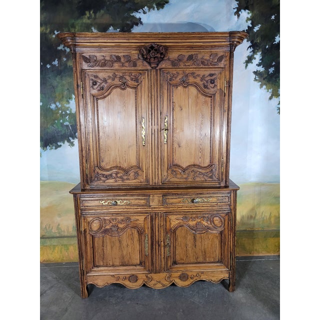 Mountain Buffet in Carved Fir For Sale - Image 12 of 12