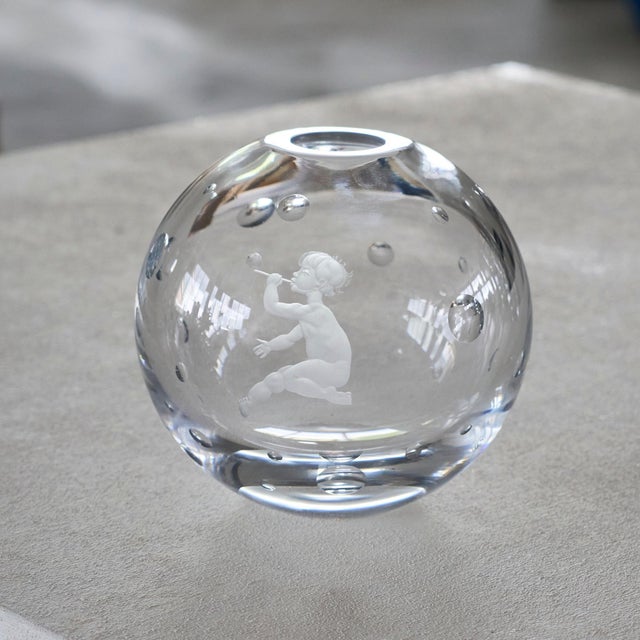 Vicke lindstrand rare 'bubbles' vase in etched glass for orrefors, sweden, 1930s. A very rare, beautiful and whimsical...