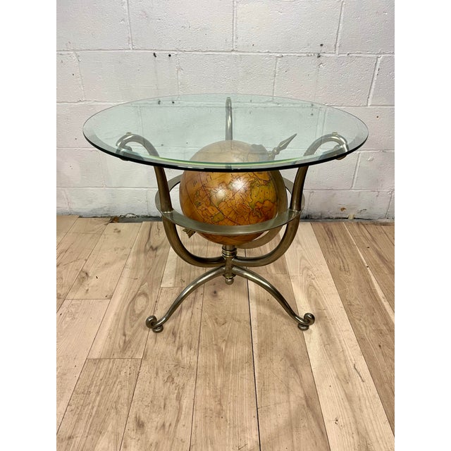 Late 20th Century Vintage Hollywood Regency Steel, Brass & Glass Globe Side Table For Sale - Image 5 of 11