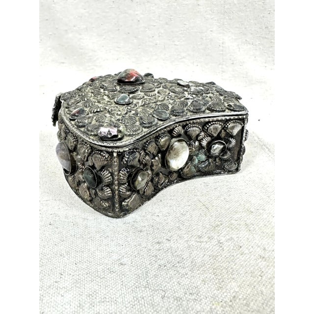 1980s Vintage Shell Box For Sale - Image 5 of 9