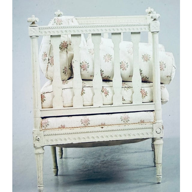 Gustavian (Swedish) Antique Swedish Bank in Textile, 1860 For Sale - Image 3 of 7